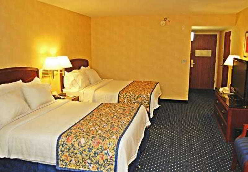 Courtyard By Marriott Bloomington Hotel Bilik gambar
