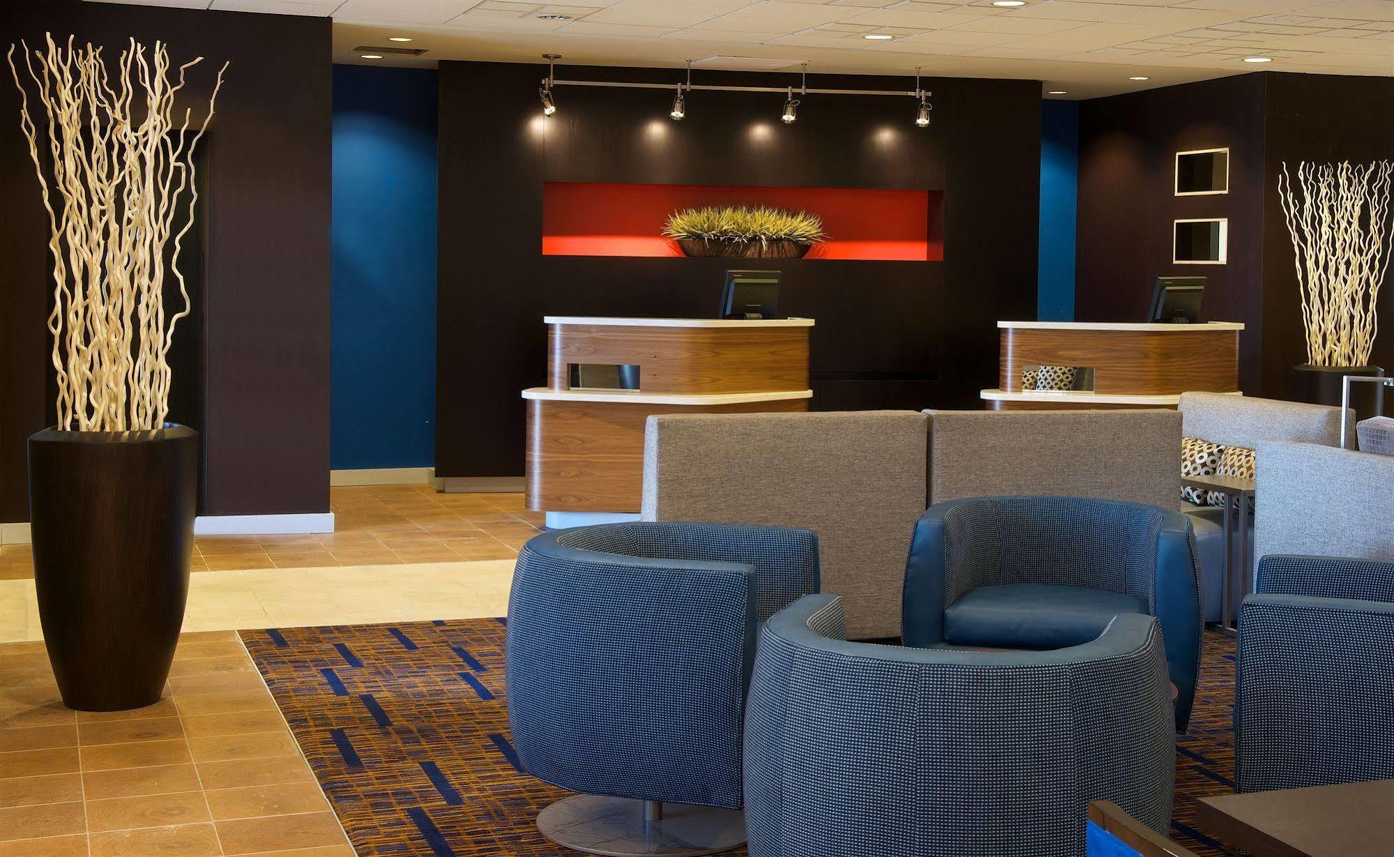 Courtyard By Marriott Bloomington Hotel Luaran gambar